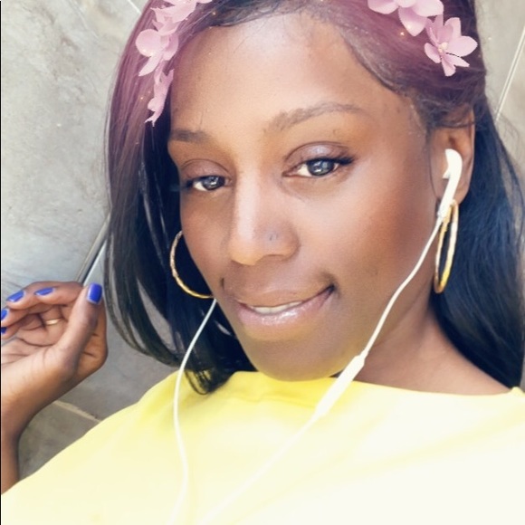 Meet your Posher, Marsha - Picture 1 of 1